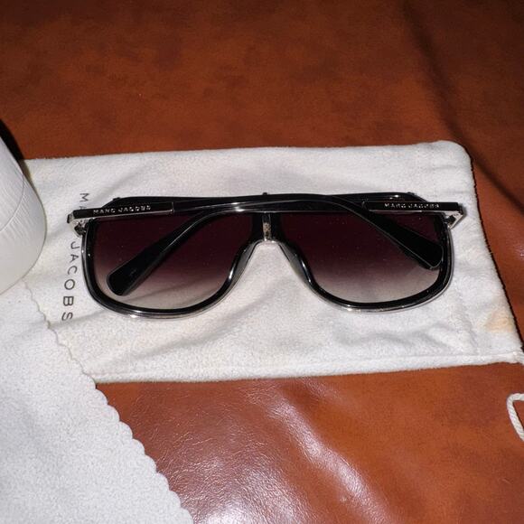 Marc Jacobs Aviator Sunglasses - Picture 3 of 9
